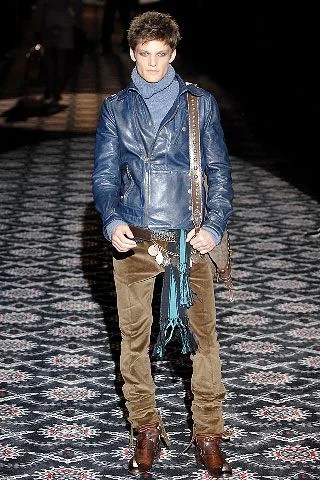 Look 10